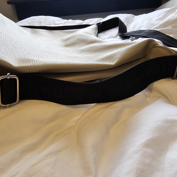 Reaction Kenneth Cole Convertible Bag - Picture 7 of 7